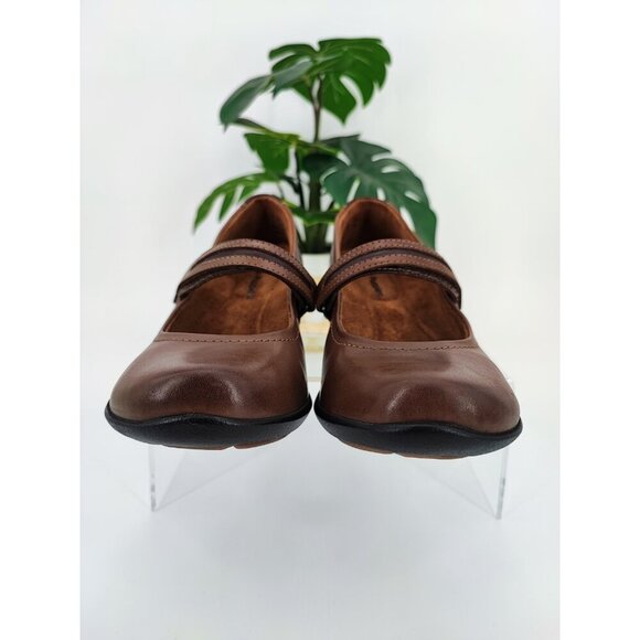 Hush Puppies Women Epic Brown Mary Jane Leather Loafer Shoes Size 7.5 Wide Large - Picture 2 of 8